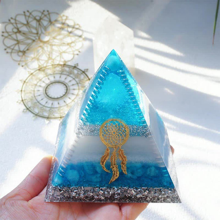 Olivenorma "Atlantis" Piramide di Orgone Acquamarina da 8 cm
