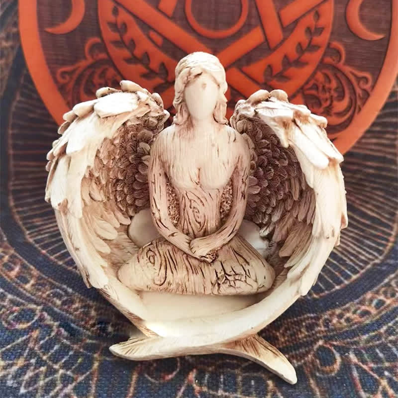 Ornamenti in resina con ali d'angelo Olivenorma, decorazione pagana