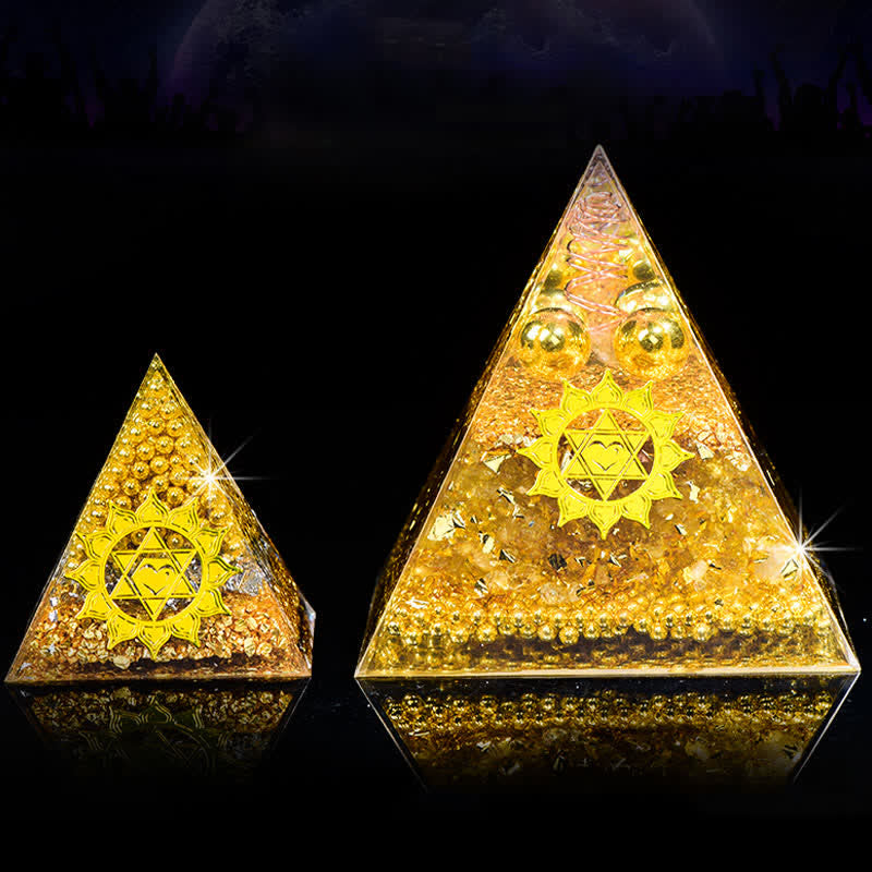 Olivenorma "Attrazione della ricchezza" Piramide di cristallo trasparente di orgone citrino 