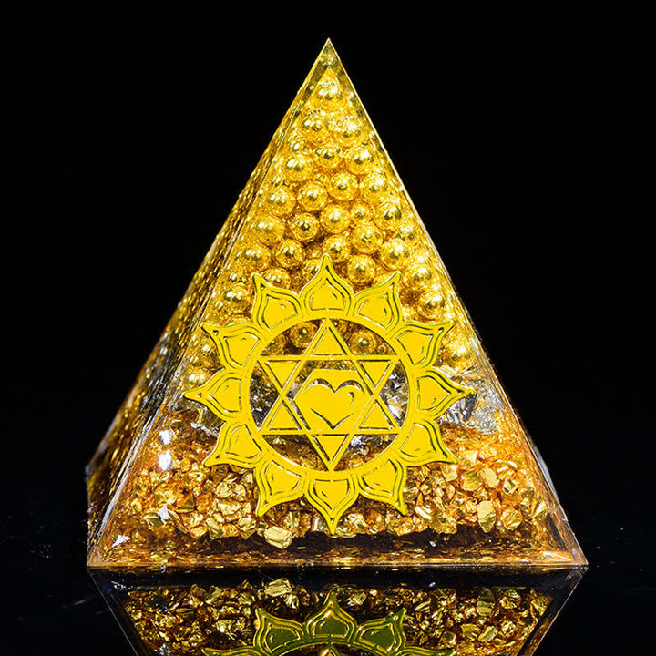 Olivenorma "Attrazione della ricchezza" Piramide di cristallo trasparente di orgone citrino 
