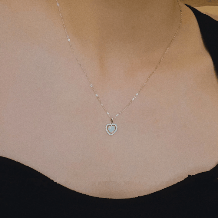 Collana con ciondolo a forma di cuore in zircone bianco opale Olivenorma
