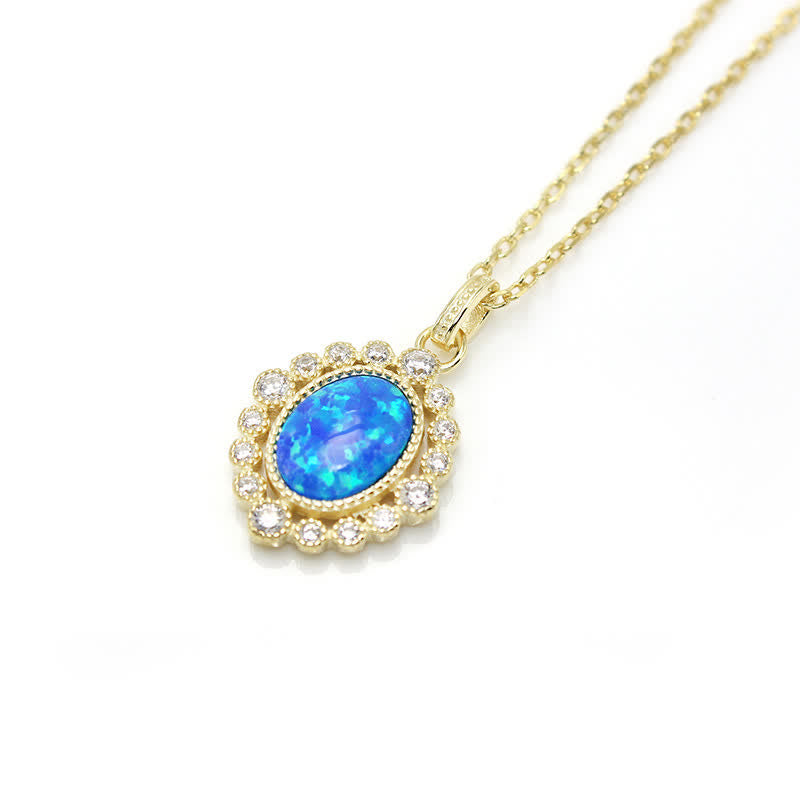 Collana con ciondolo ovale inciso in blu opale Olivenorma