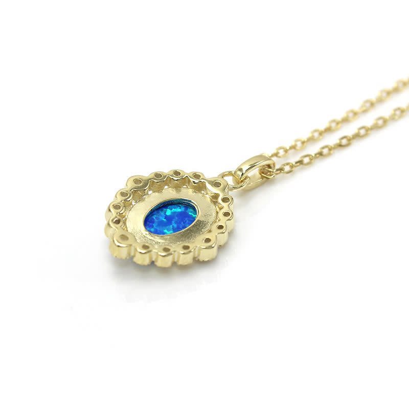 Collana con ciondolo ovale inciso in blu opale Olivenorma