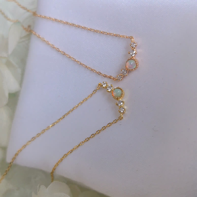 Collana con ciondolo lungo in zircone bianco opale Olivenorma 