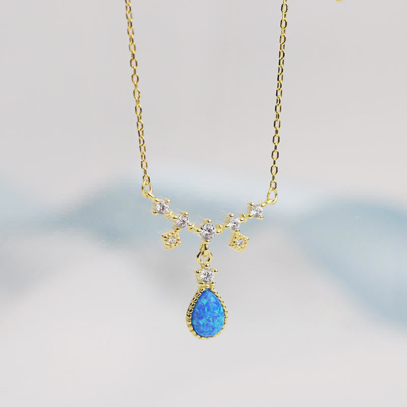 Collana con ciondolo a goccia d'acqua in zircone bianco e blu Olivenorma 