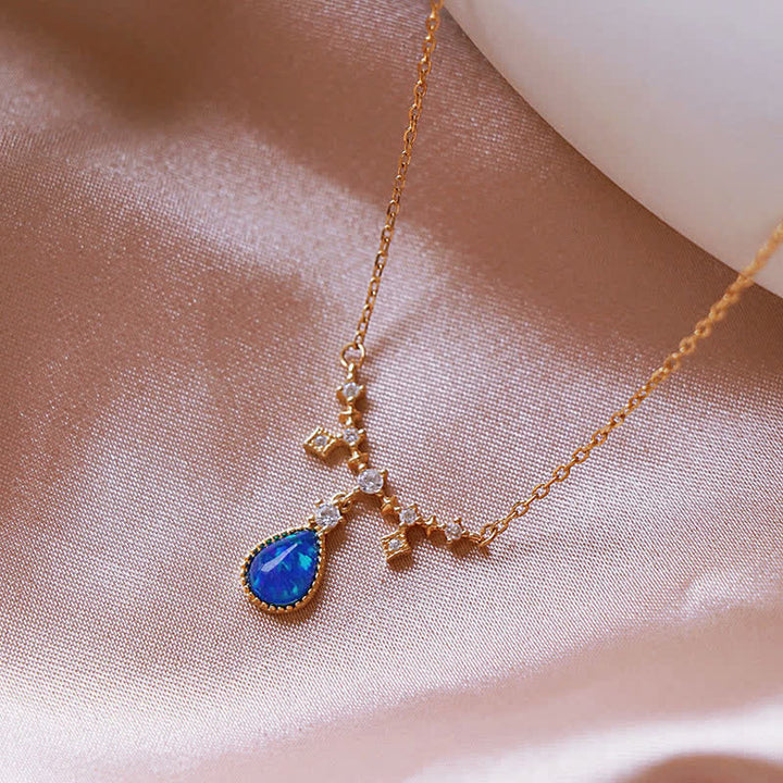 Collana con ciondolo a goccia d'acqua in zircone bianco e blu Olivenorma 