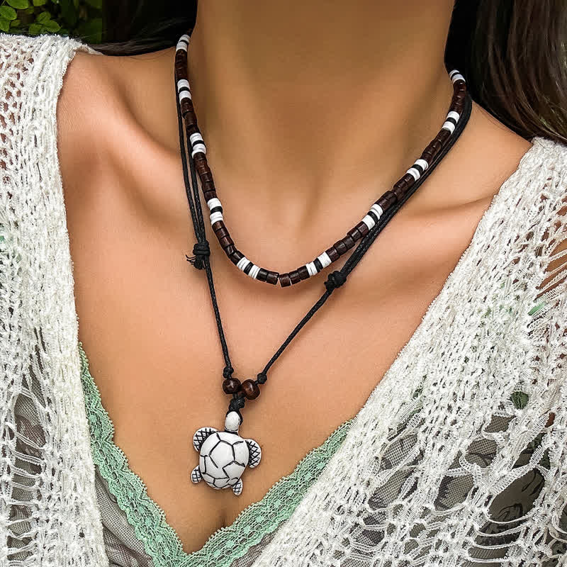 Olivenorma Set di collana con ciondolo a forma di tartaruga e farfalla in pietra naturale