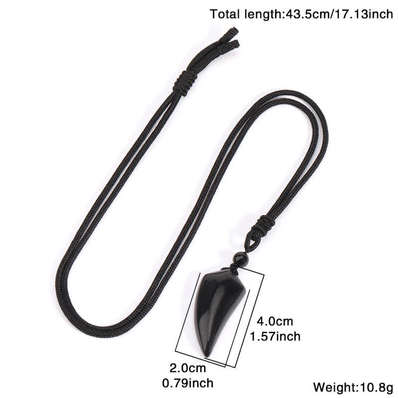 Collana con ciondolo a forma di dente di lupo in pietra naturale Olivenorma