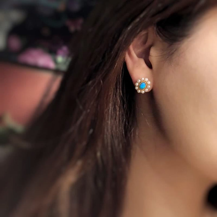 Olivenorma Set di gioielli con ciondolo a forma di girasole con perle d'acqua dolce e opale blu