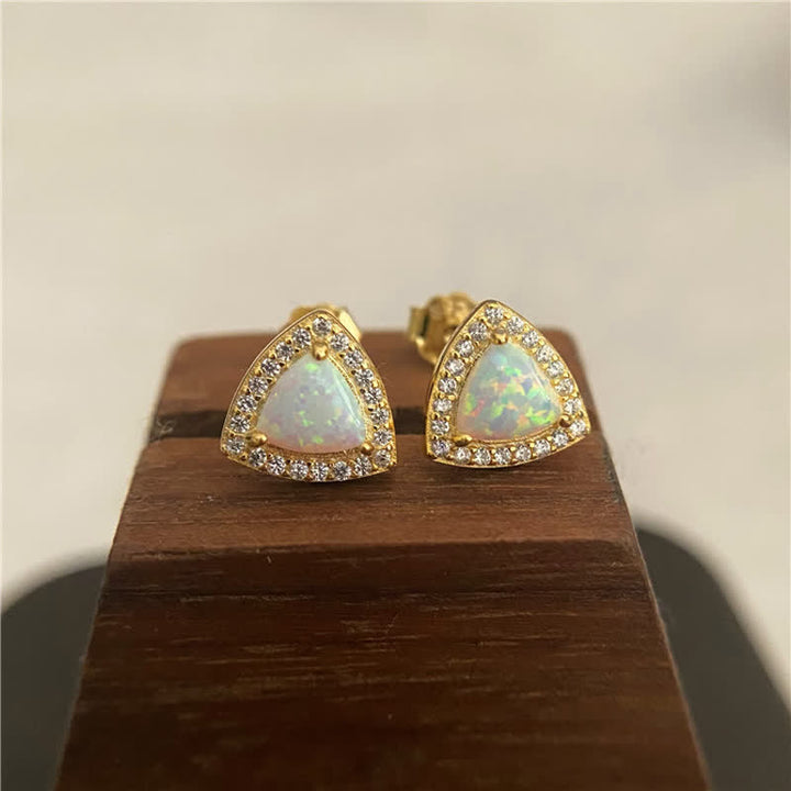 Oliveno Orecchinirma in argento 925 con forma triangolare in opale