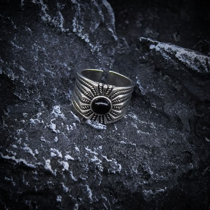 Anello regolabile da uomo Olivenorma in onice nero naturale inciso