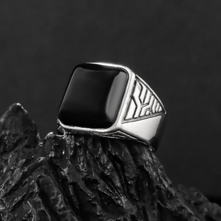 Anello in lega fatto a mano da uomo con pietra di onice nero Olivenorma