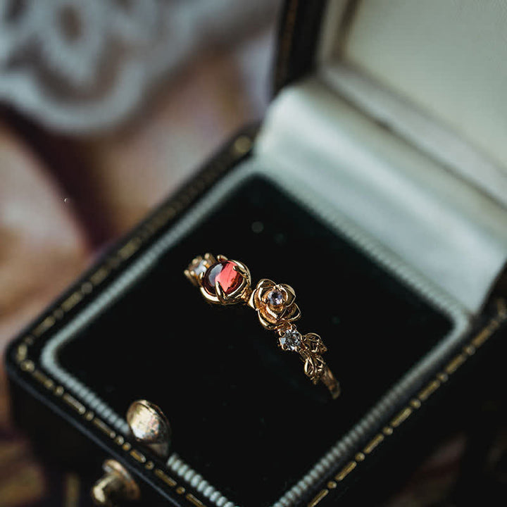 Olivenorma"Venus Rose" - Anello in granato con moissanite rosa