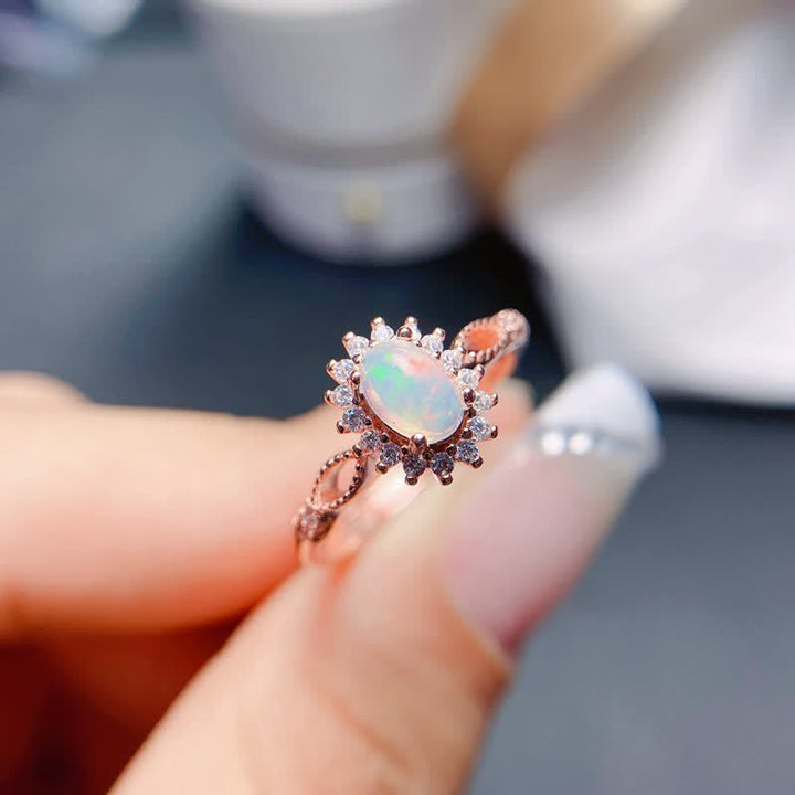 Anello girasole con zircone bianco opale naturale Olivenorma