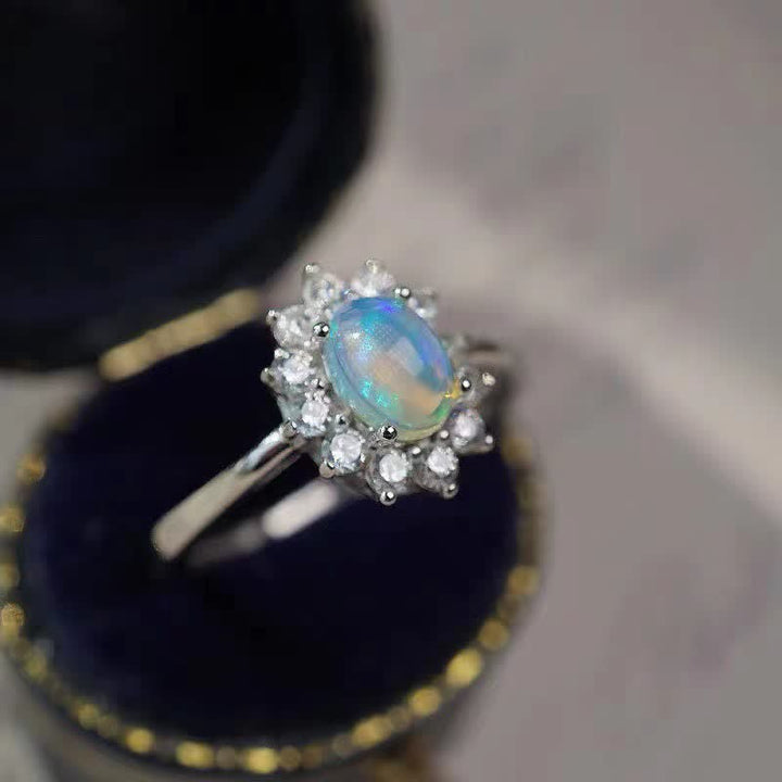 Anello in argento con girasole in zircone bianco opale naturale Olivenorma