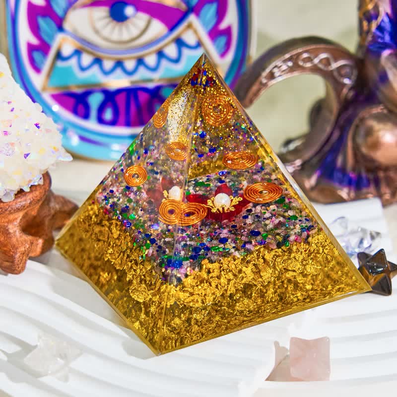 Olivenorma 8cm Piramide di Orgone di Perla e Tormalina 