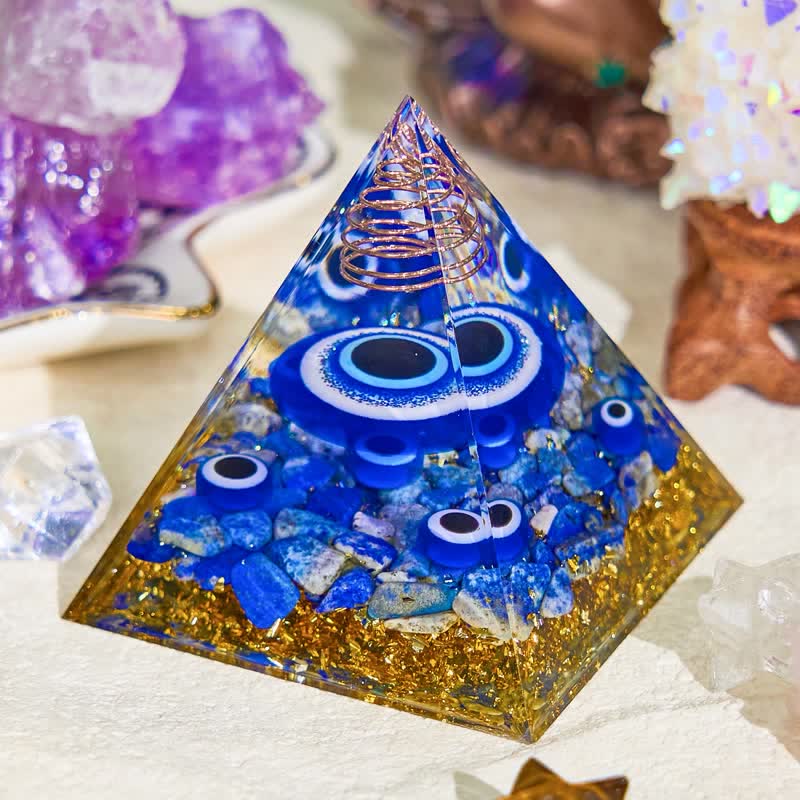 Olivenorma Piramide Orgonica Naturale Sodalite Blu Malocchio