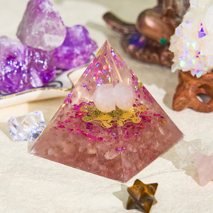 Piramide di orgone in quarzo rosa Olivenorma e quarzo fragola