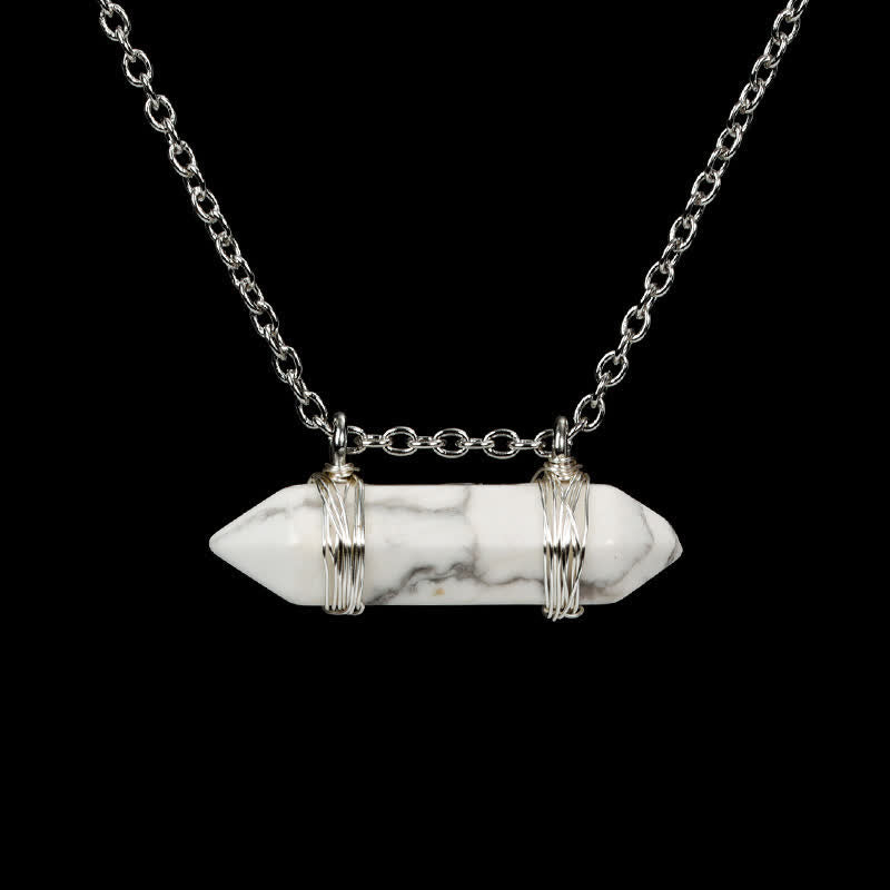 Collana con pendente a colonna a doppia punta in cristallo naturale Olivenorma