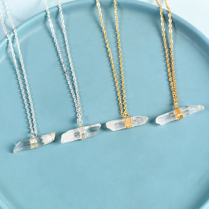 Collana con ciondolo in quarzo ialino avvolto in filo metallico Olivenorma