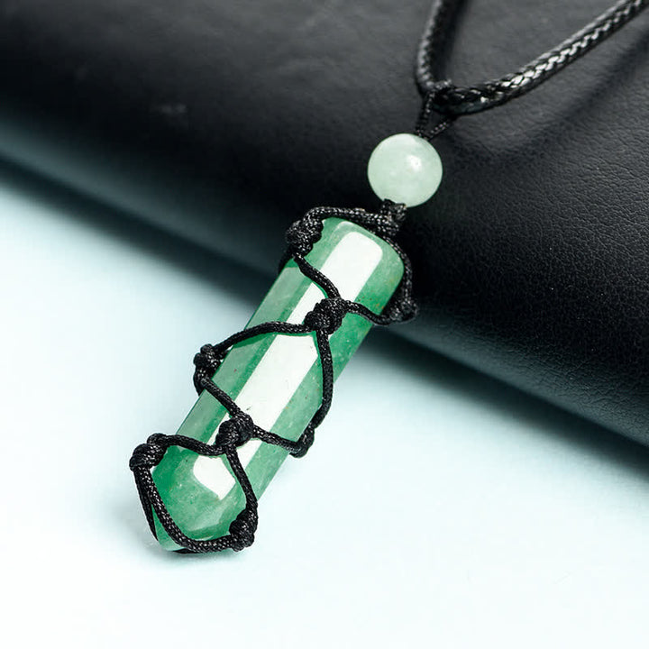 Collana con ciondolo a forma di nodo con borsa in rete intrecciata a colonna di cristallo Olivenorma