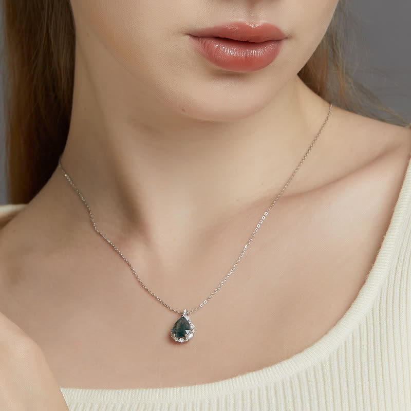 Collana con ciondolo in agata muschiata naturale Olivenorma e diamanti simulati