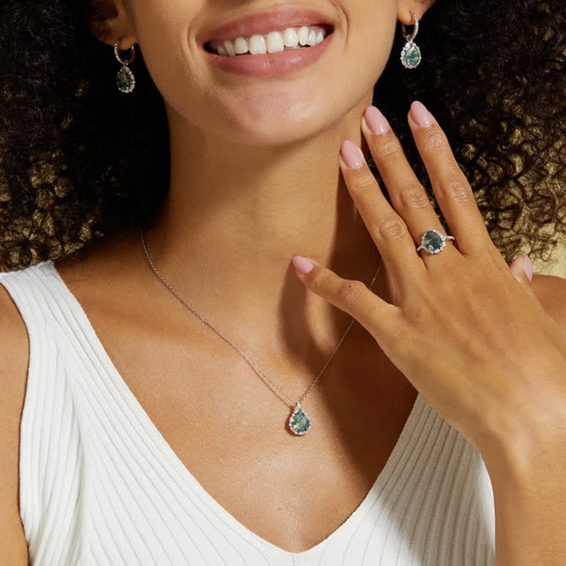 Collana con ciondolo in agata muschiata naturale Olivenorma e diamanti simulati