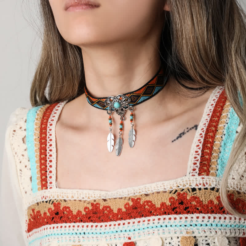 Collana con ciondolo turchese con cinturino in Boemia intrecciato in corda di cotone Olivenorma