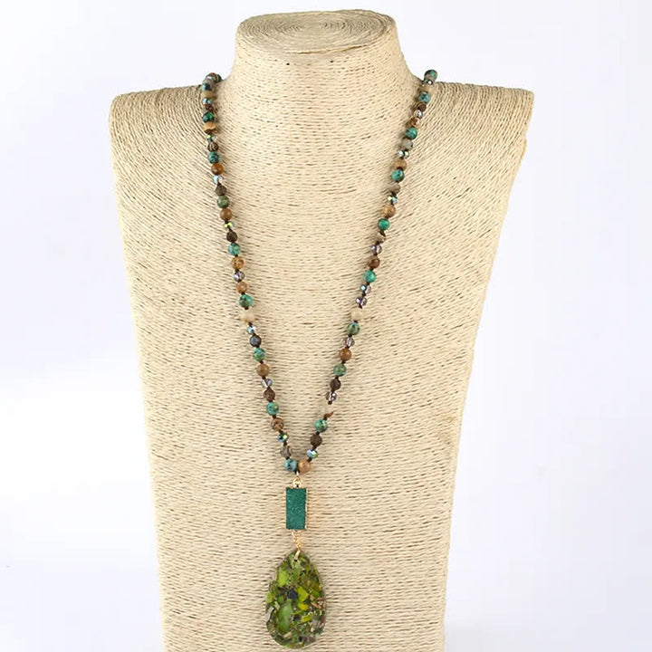 Collana con ciondolo a goccia in cristallo a grappolo di perle di pietra dell'imperatore Olivenorma