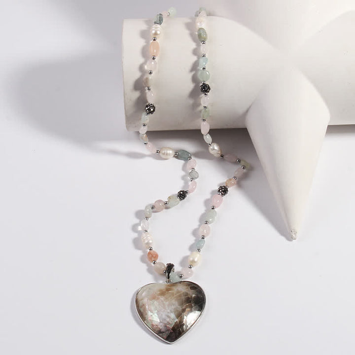 Collana con ciondolo a forma di fiore a forma di cuore in pietra naturale Olivenorma