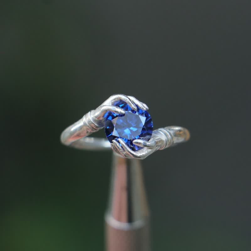 Olivenorma "Il segreto del cosmo" - Anello con pietra preziosa di cristallo