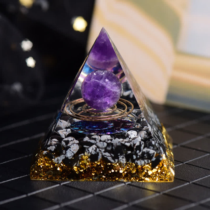 Piramide di Orgone con Palla di Ossidiana Fiocco di Neve e Ametista Olivenorma