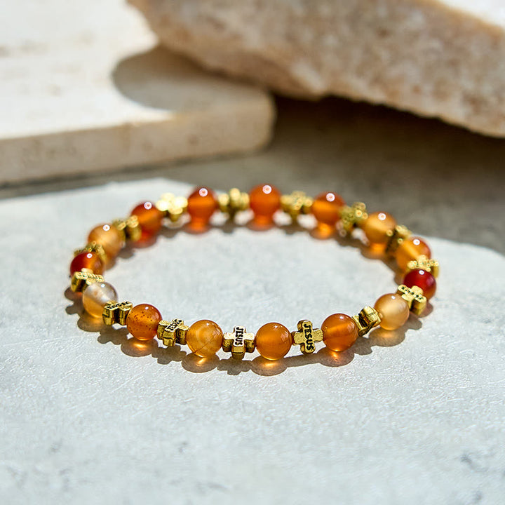 Olivenorma Bracciale con perline a croce in metallo argentato e agata rossa naturale 