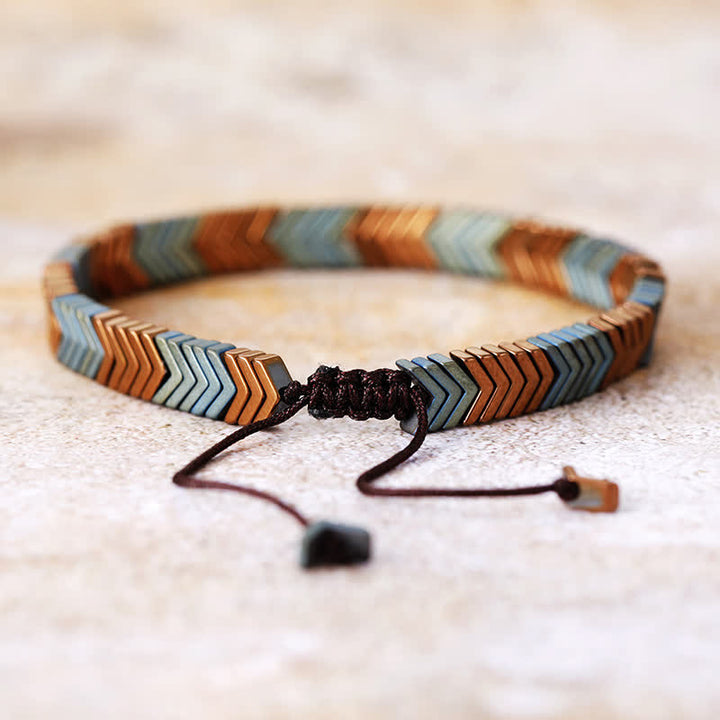 Olivenorma Bracciale da uomo a forma di freccia in ematite elettroplaccata 