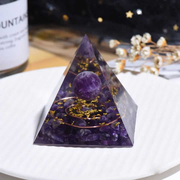 Sfera di cristallo di ametista Olivenorma Cerchio di metallo Piramide di orgone