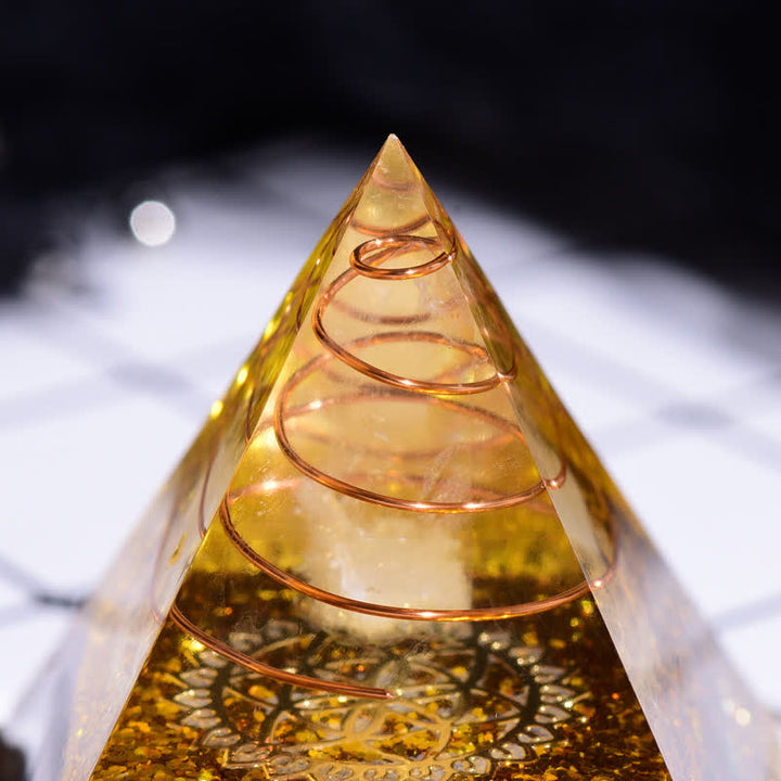 Piramide di orgone di malachite cristallina Olivenorma