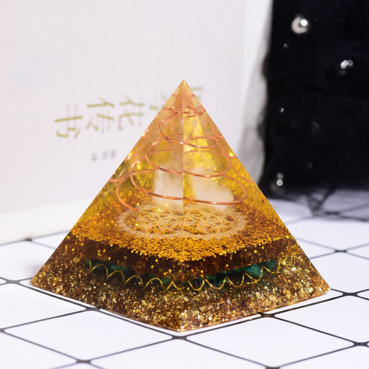 Piramide di orgone di malachite cristallina Olivenorma