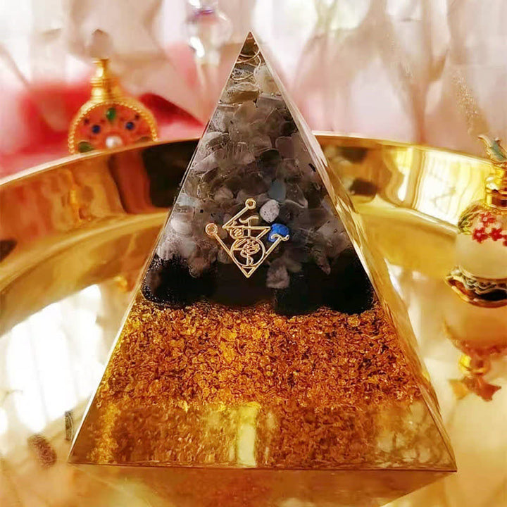 Piramide di orgone di ossidiana di cristallo trasparente di pietra di luna Olivenorma