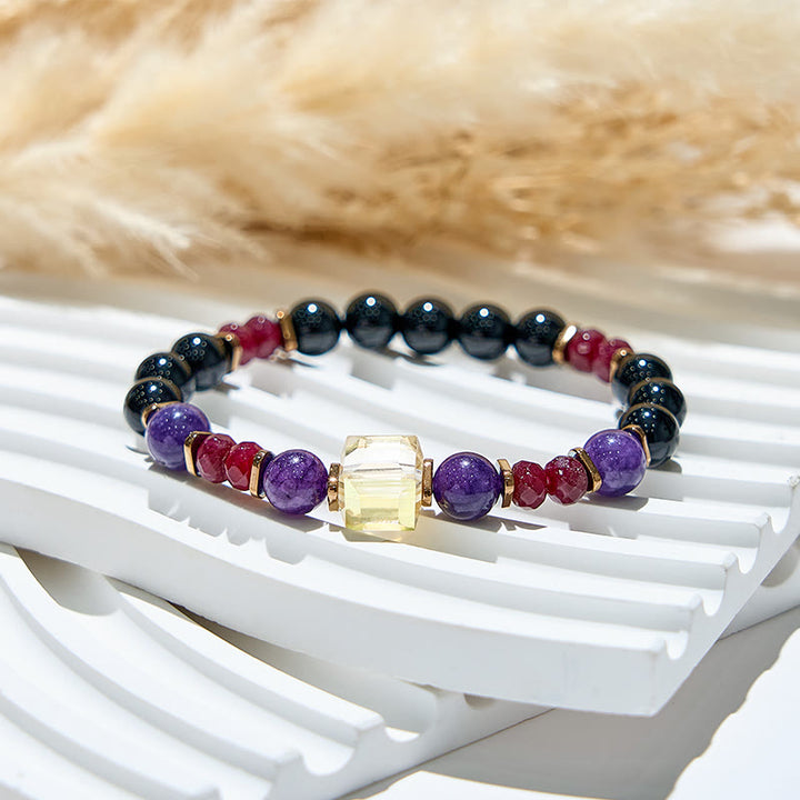 Bracciale elastico con portafortuna perline in pietra naturale Olivenorma 