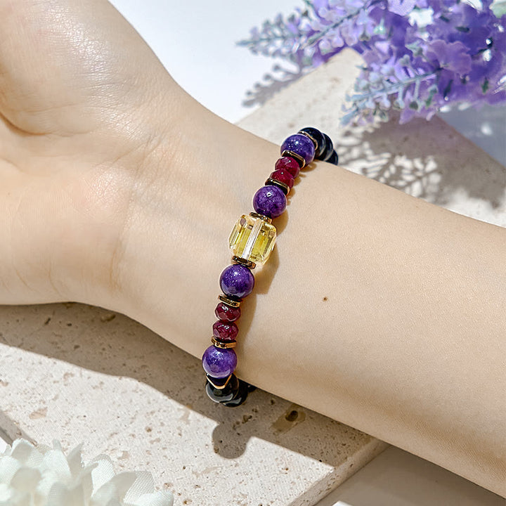 Bracciale elastico con portafortuna perline in pietra naturale Olivenorma 
