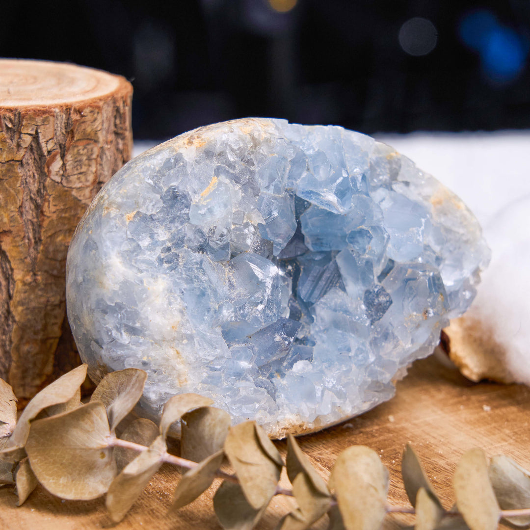 Olivenorma Cristallo curativo naturale Celestino grezzo Geode Rock