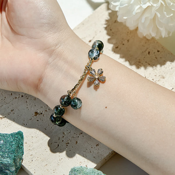 Bracciale con ciondolo a forma di fiore di ciliegio in perline di quarzo fantasma verde Olivenorma 