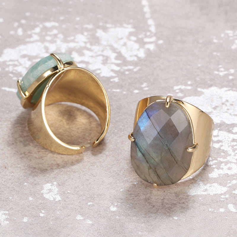 Anello regolabile con pietra curativa naturale sfaccettata Olivenorma