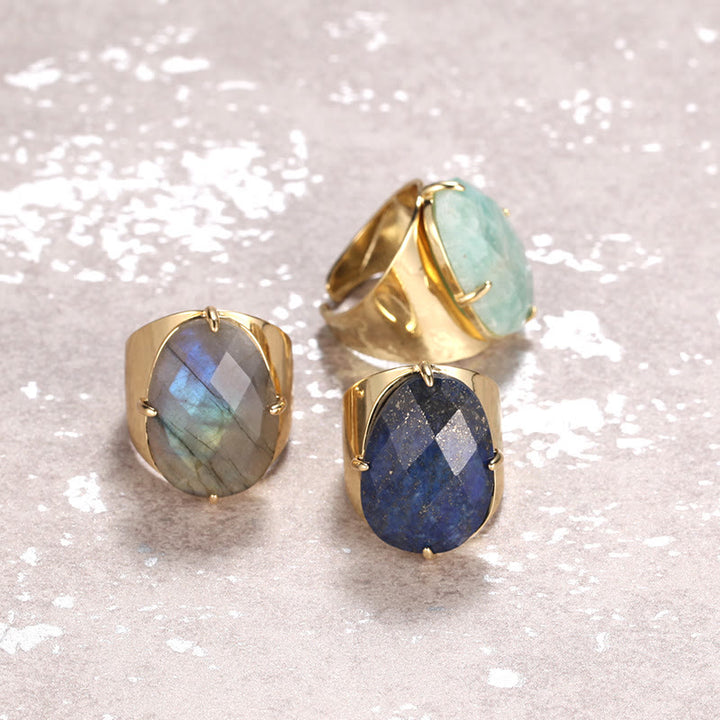 Anello regolabile con pietra curativa naturale sfaccettata Olivenorma