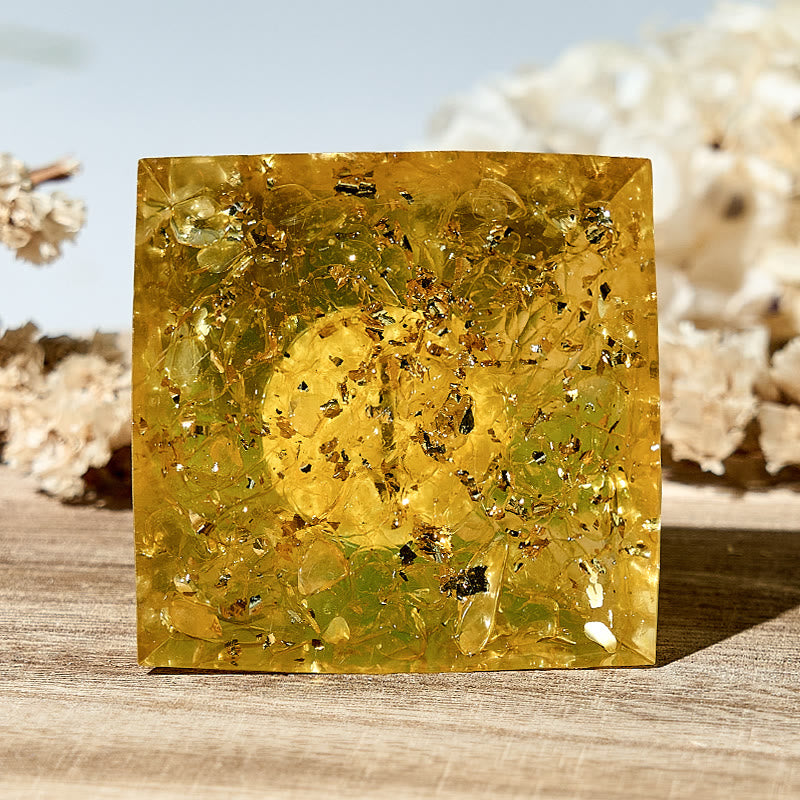 Olivenorma Moonstone Ambra Cristalli curativi Piramide di Orgone