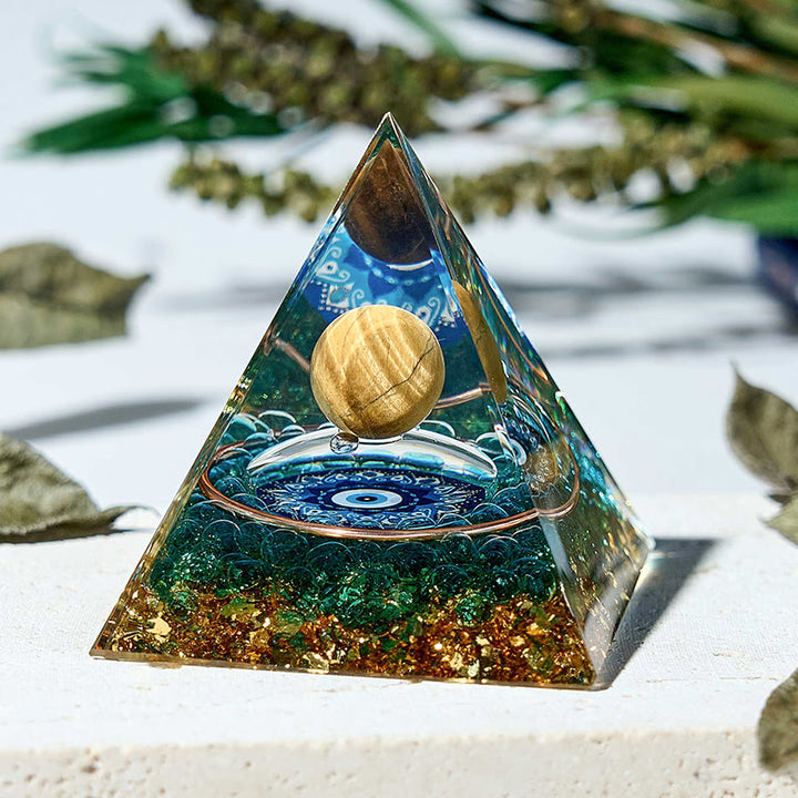 Olivenorma Simbolo Malocchio Pietra preziosa Protezione Piramide Orgone