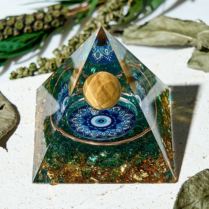 Olivenorma Simbolo Malocchio Pietra preziosa Protezione Piramide Orgone