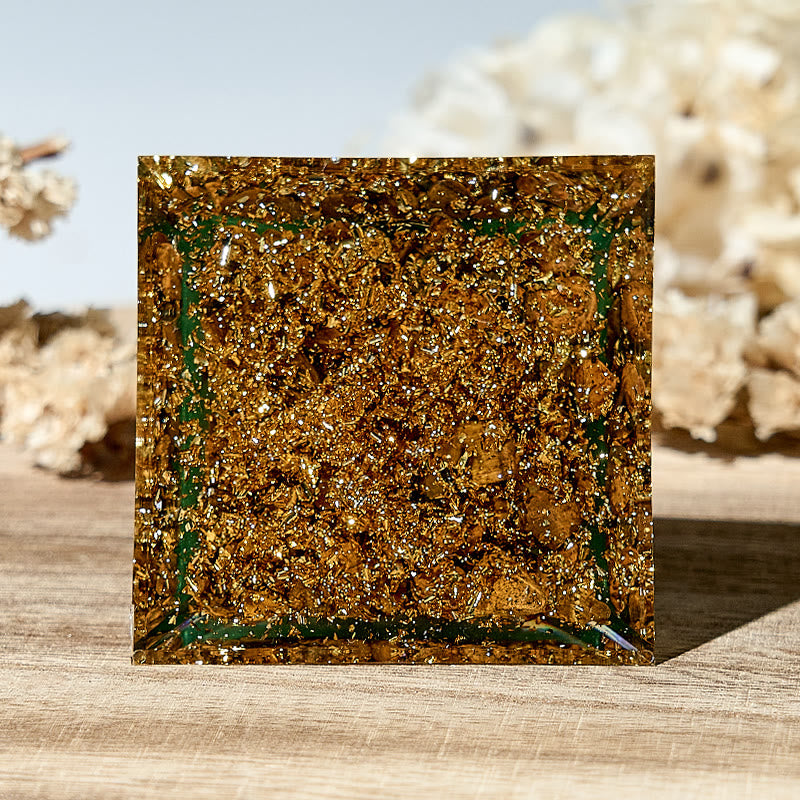 Olivenorma Simbolo Malocchio Pietra preziosa Protezione Piramide Orgone