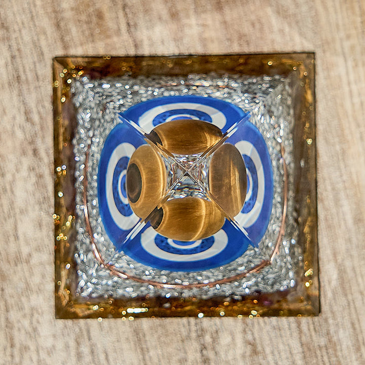 Simbolo del malocchio Olivenorma Piramide di orgone di ametista naturale