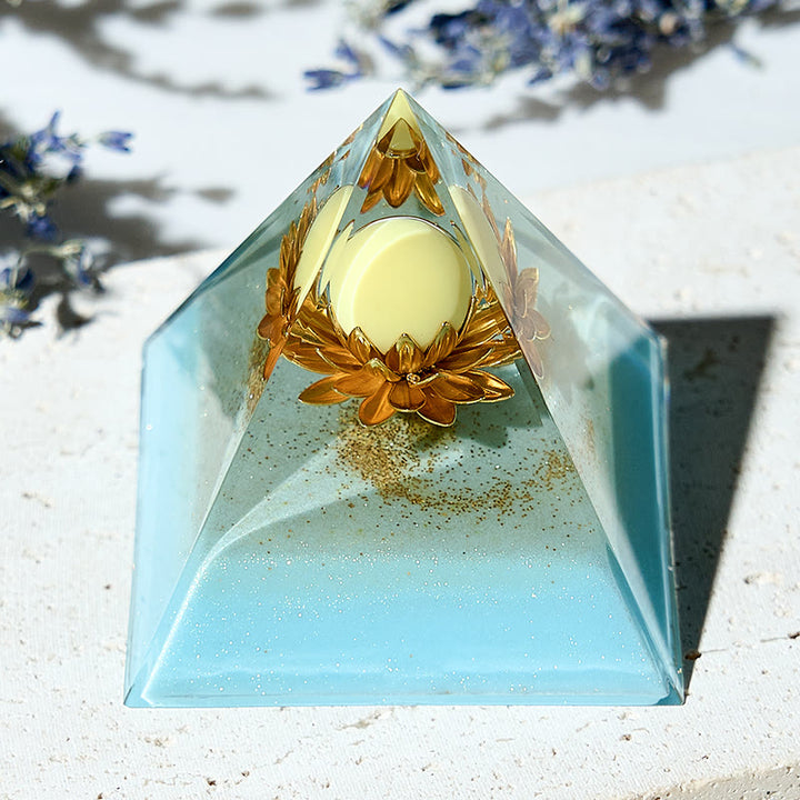 Torre energetica di loto di giada gialla Olivenorma Orgone Pyramid